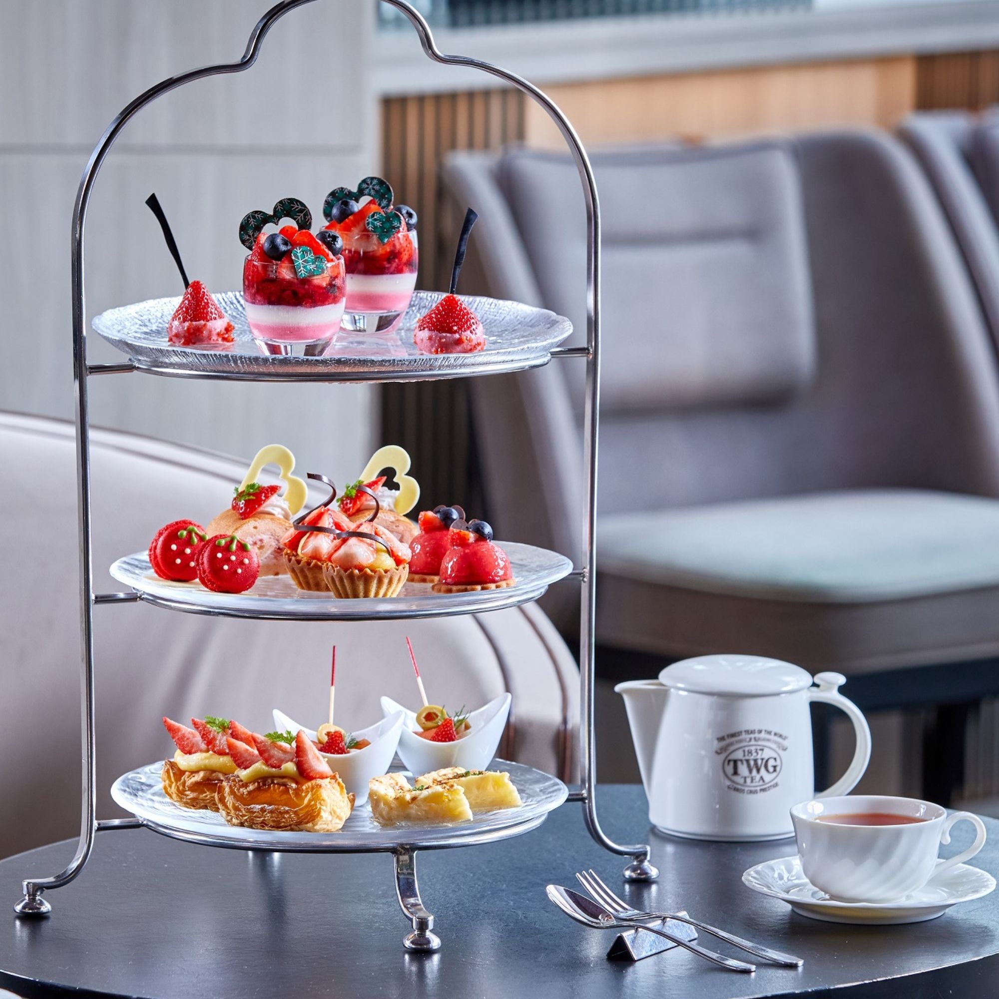 ホテル コレクティブ（那覇市松尾）